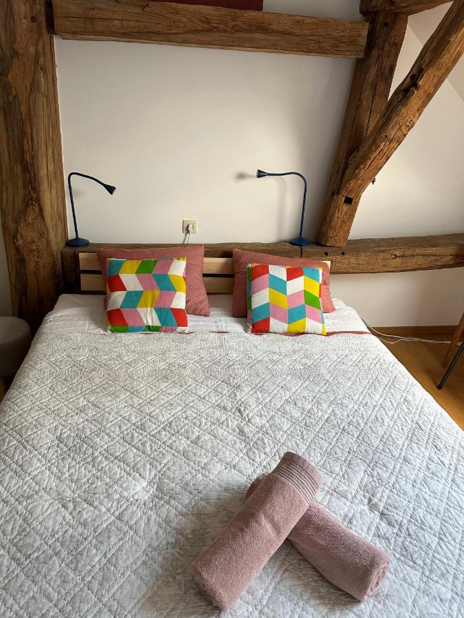 Les Deux Chambres Au Dessus De La Colline Namur Luaran gambar